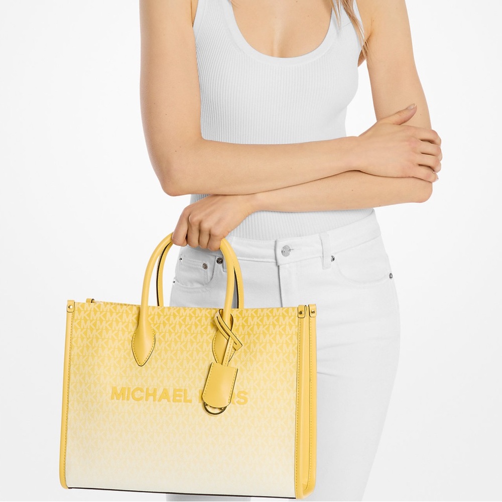Michael Kors Mirella Medium Ombré Logo EW Tote Bag 
Daisy yellow
NWT